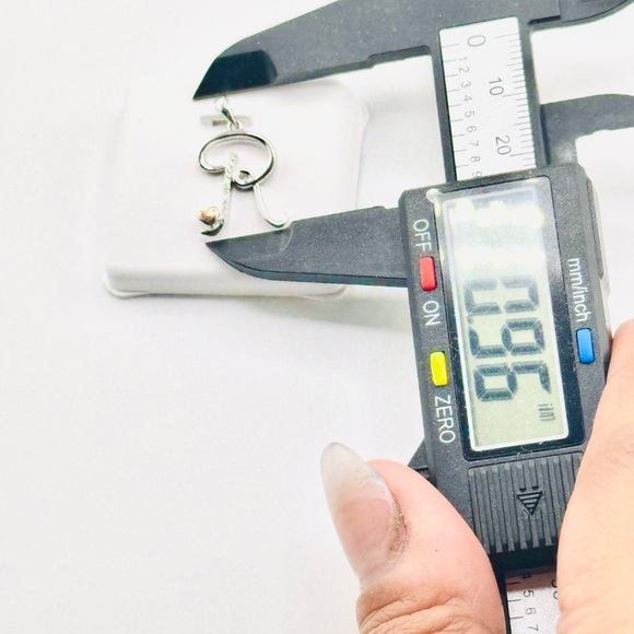 Real diamond R initial pendant for her, Best gift for all occasions, all ages, - Picture 4 of 7